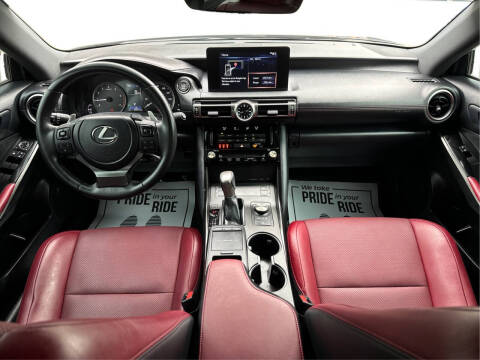 2021 Lexus IS 300