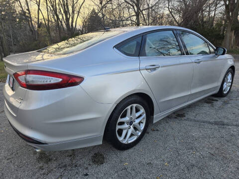 2014 Ford Fusion SE