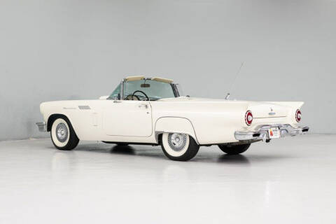 1957 Ford Thunderbird