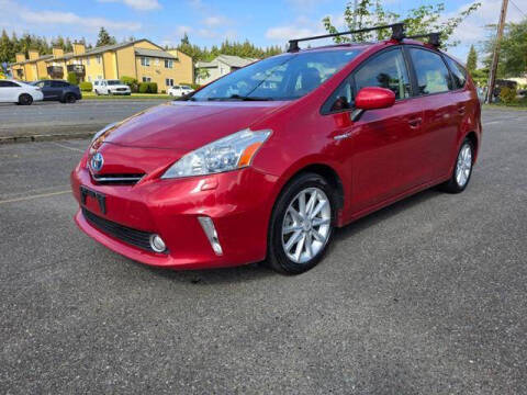 2012 Toyota Prius v Five