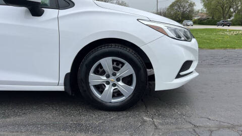 2017 Chevrolet Cruze LS Auto