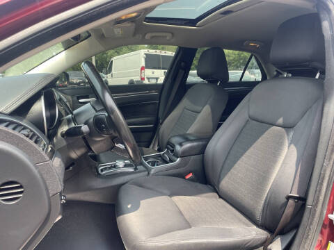 2020 Chrysler 300 Touring