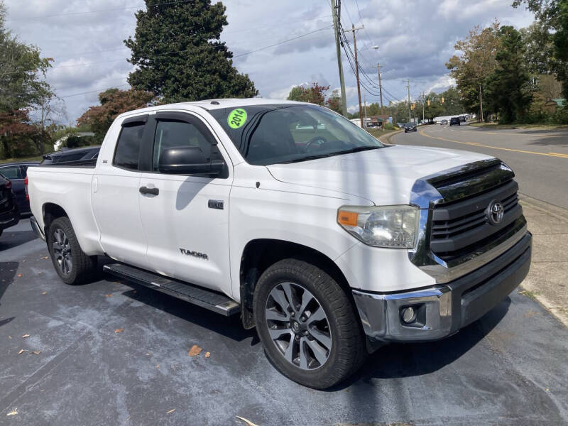 2014 Toyota Tundra SR5
