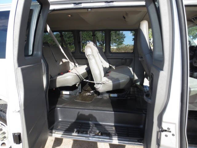 2016 Chevrolet Express LT 2500