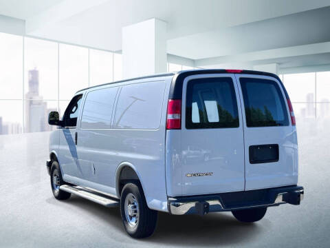 2025 Chevrolet Express 2500