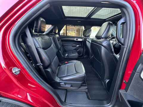 2020 Ford Explorer ST