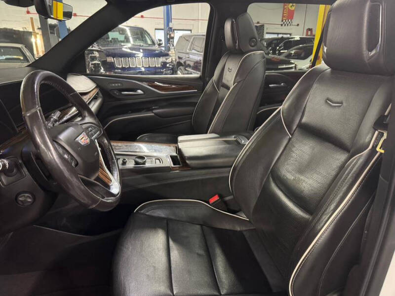 2021 Cadillac Escalade Premium Luxury