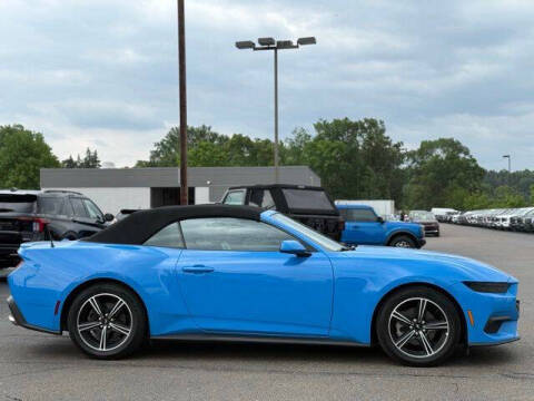 2025 Ford Mustang EcoBoost Premium