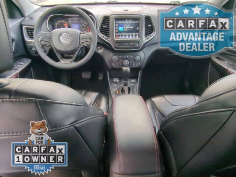 2022 Jeep Cherokee Trailhawk