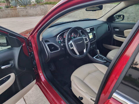 2011 Chrysler 200 Limited