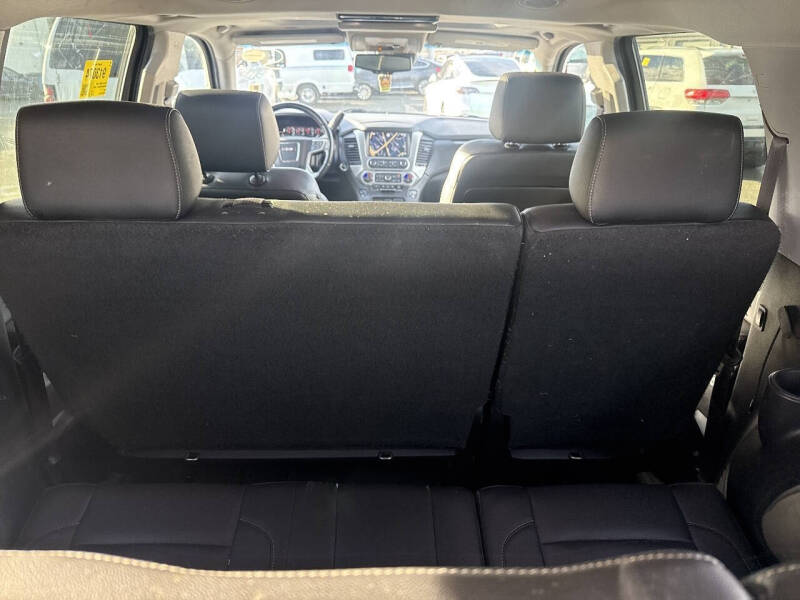 2015 GMC Yukon XL SLT