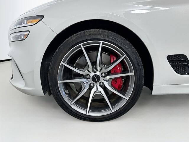 2025 Genesis G70