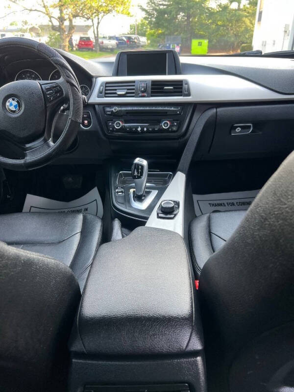 2014 BMW 3 Series 320i xDrive