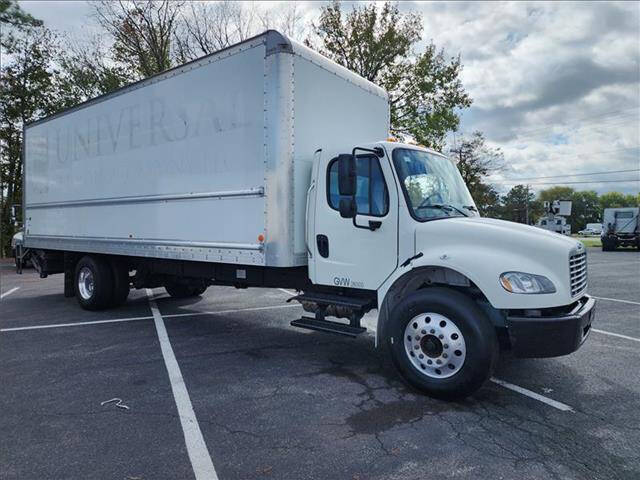 2018 Freightliner M2 106