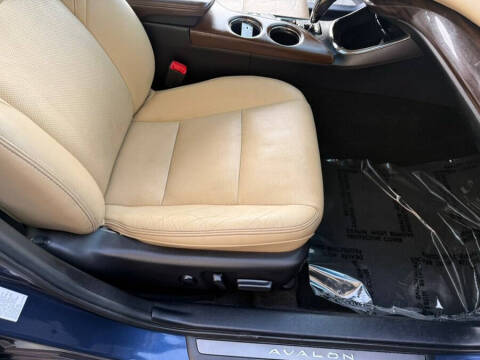 2014 Toyota Avalon Limited