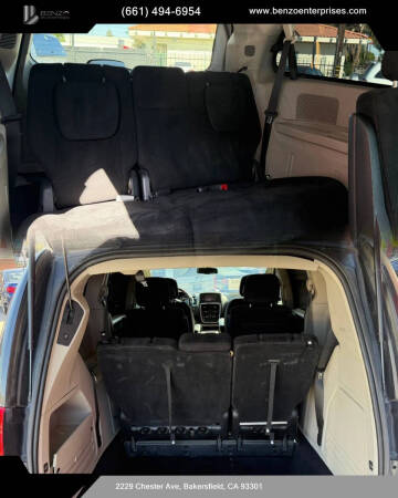 2011 Dodge Grand Caravan Crew