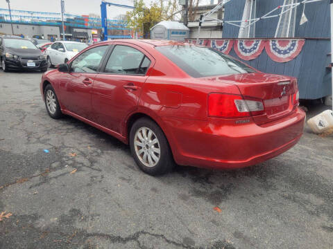 2011 Mitsubishi Galant FE
