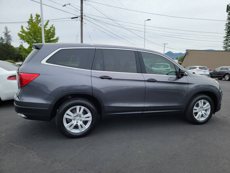 2017 Honda Pilot LX