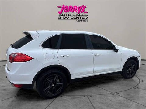 2014 Porsche Cayenne Platinum