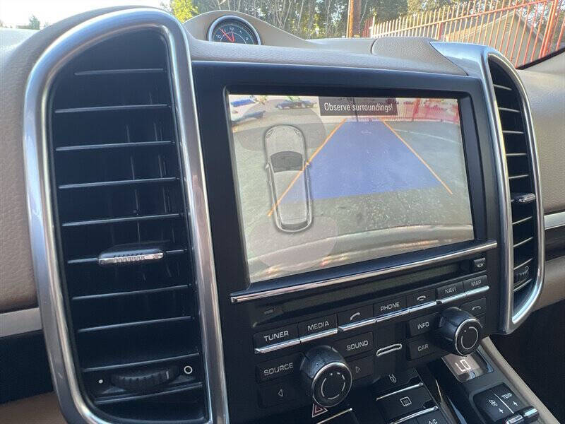 2013 Porsche Cayenne S