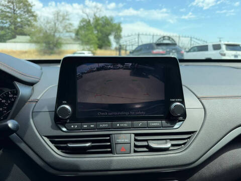 2019 Nissan Altima 2.5 SR
