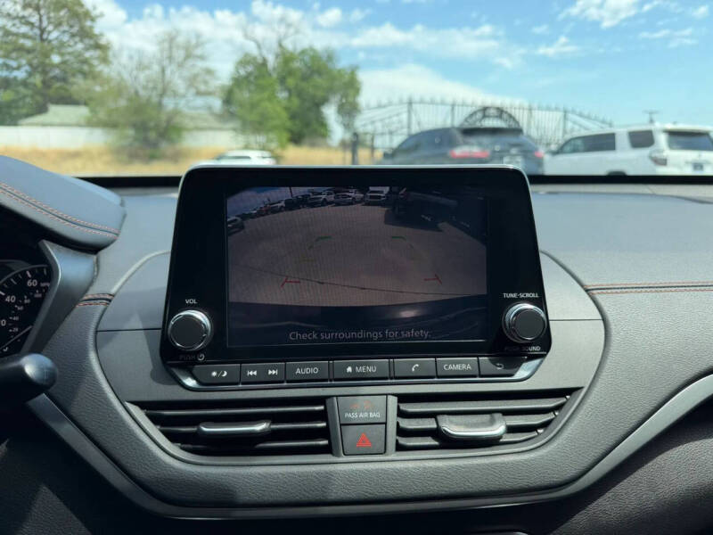 2019 Nissan Altima 2.5 SR