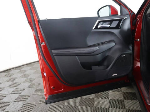 2025 Mitsubishi Outlander ES