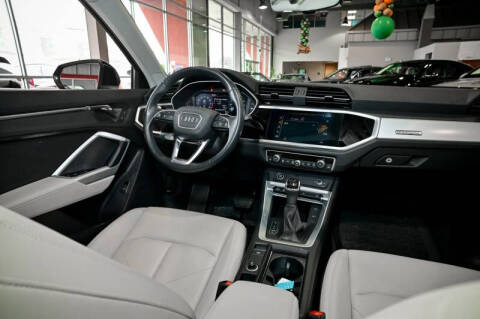 2021 Audi Q3 quattro S line Premium 45 TFSI