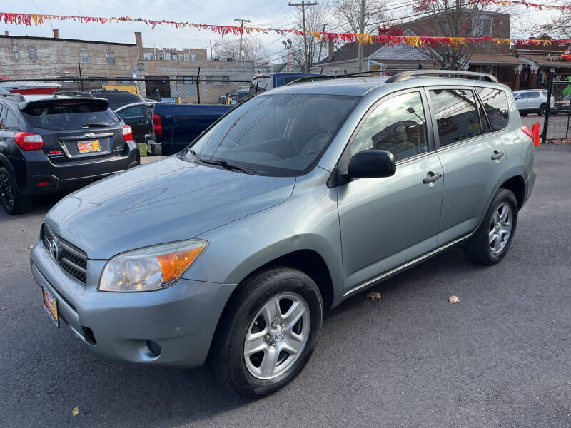 2007 Toyota RAV4 for sale at RON'S AUTO SALES INC in Cicero IL