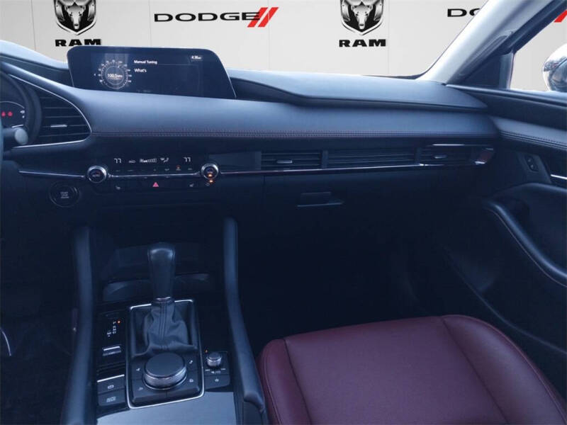 2025 Mazda Mazda3 Sedan 2.5 S Carbon Edition