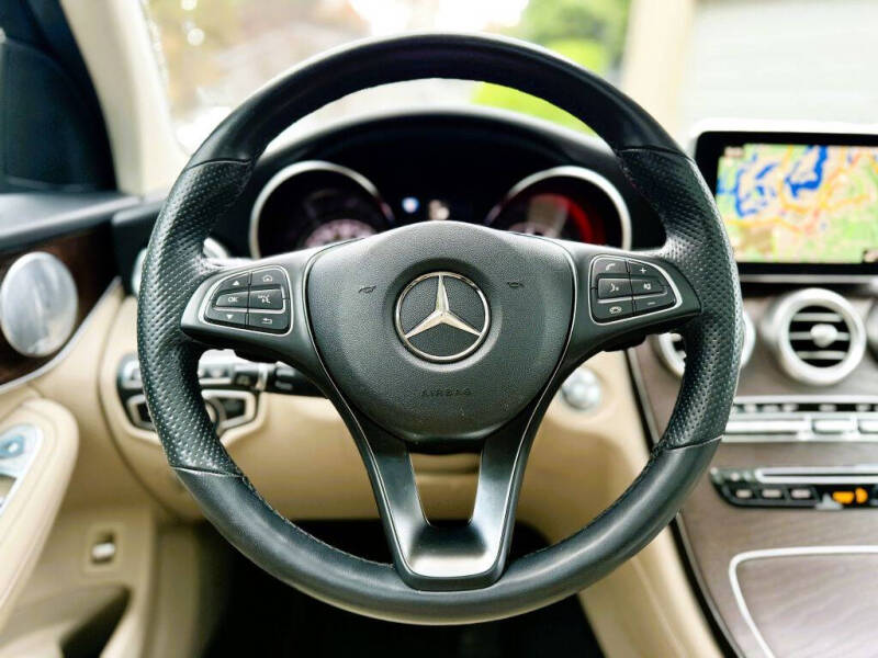 2019 Mercedes-Benz GLC GLC 300 4MATIC