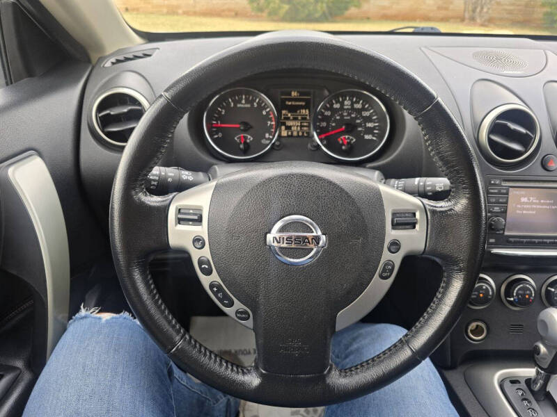 2013 Nissan Rogue SV w/SL Package