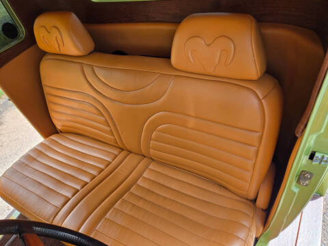 1930 Dodge 5-Window Coupe