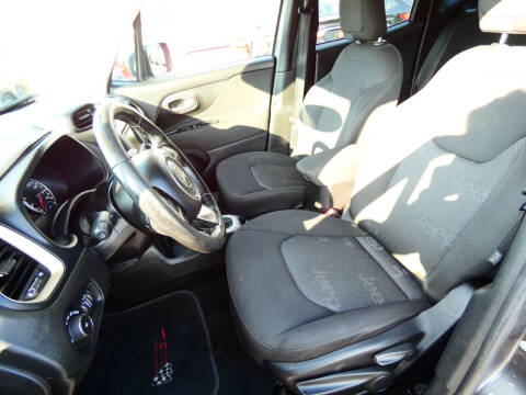 2017 Jeep Renegade Altitude