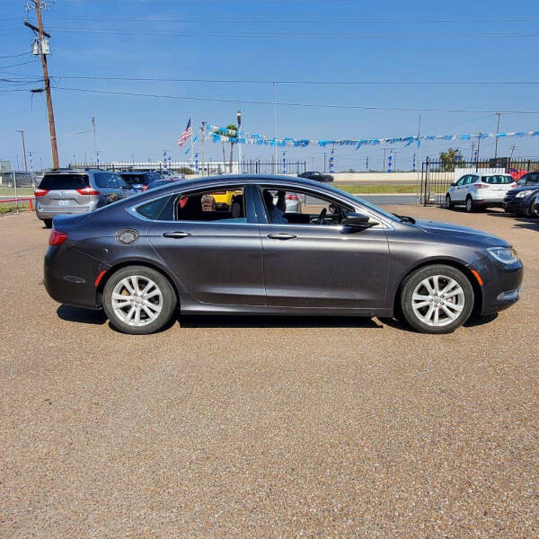 2015 Chrysler 200 Limited