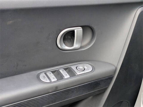 2022 Hyundai Ioniq 5 SE