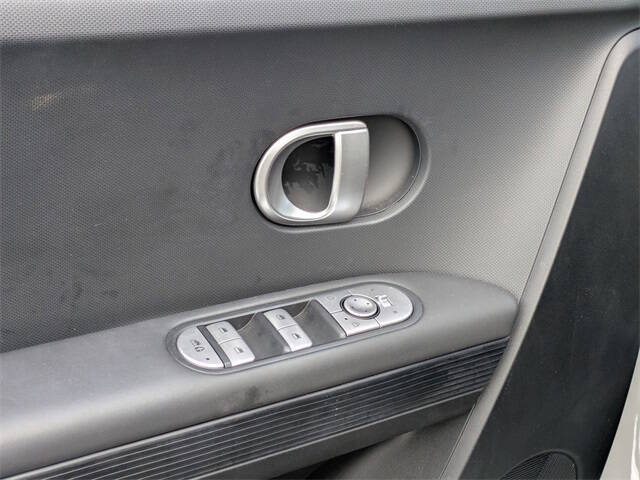 2022 Hyundai Ioniq 5 SE