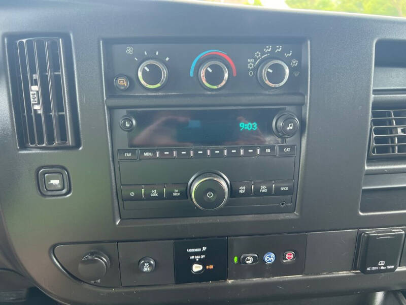 2019 Chevrolet Express LS 3500