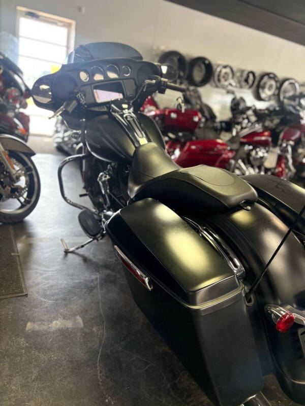 2020 Harley-Davidson Street Glide