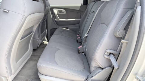 2011 Chevrolet Traverse LS