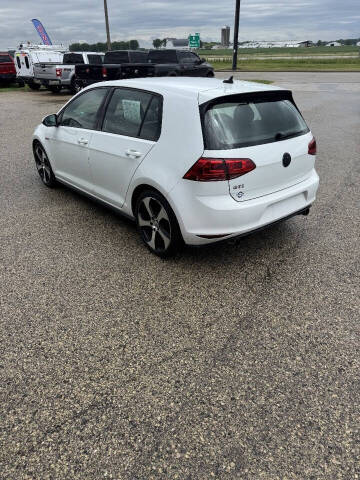 2017 Volkswagen Golf GTI S