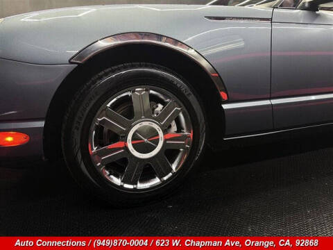 2005 Ford Thunderbird Deluxe