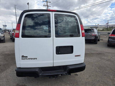 2018 GMC Savana 2500