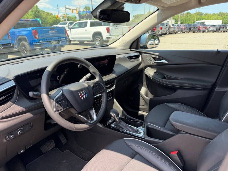 2024 Buick Encore GX Avenir