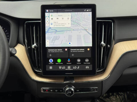2026 Volvo XC60 B5 Core