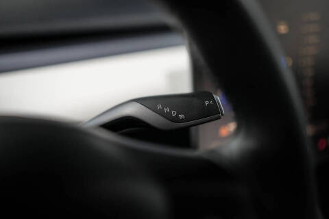 2024 Tesla Model Y Performance
