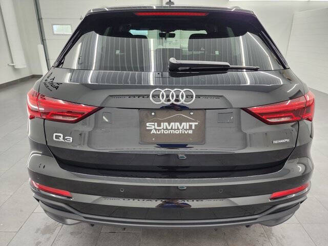 2024 Audi Q3 quattro S line Premium 45 TFSI