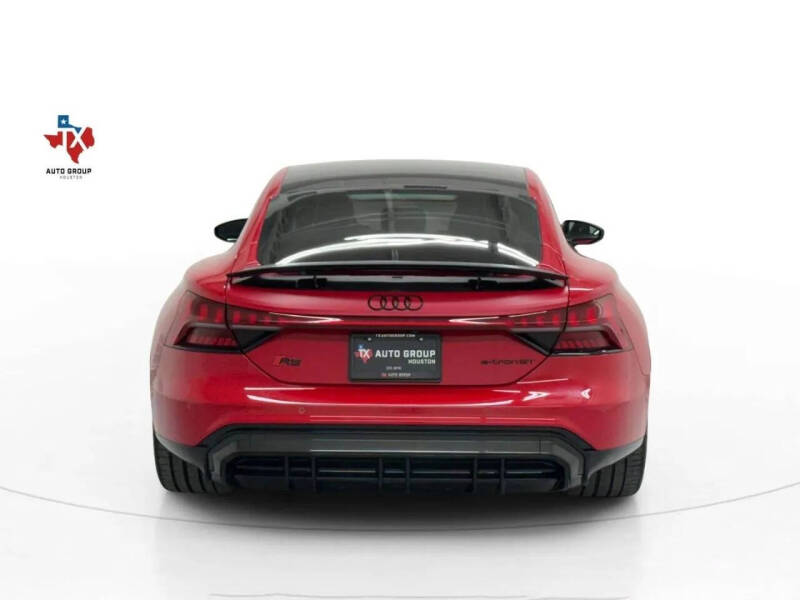 2022 Audi RS e-tron GT quattro