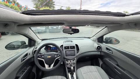 2016 Chevrolet Sonic LT Auto