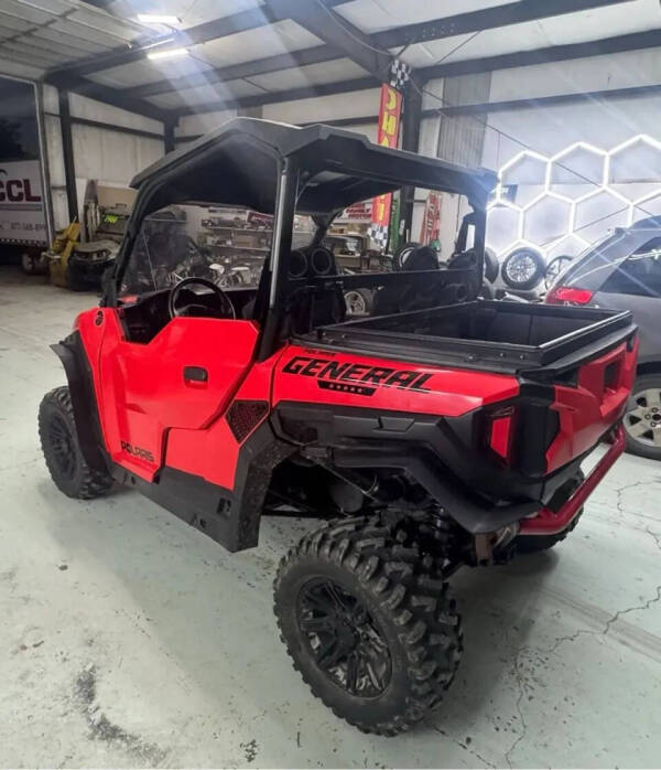 2017 Polaris General 1000 EPS Deluxe